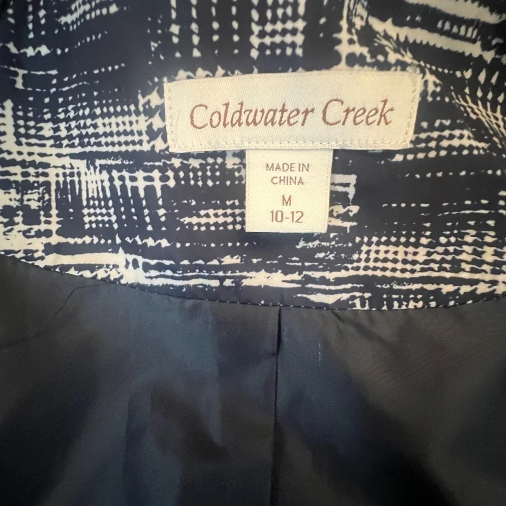 Coldwater Creek Women's Abstract trench raincoat, Blue & Cream, Size Medium - Picture 7 of 14